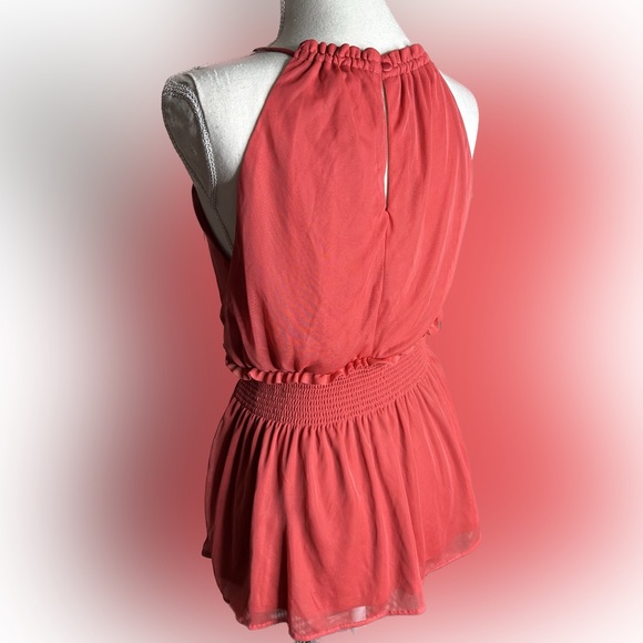 Express Rust Colored Top - Picture 2 of 9